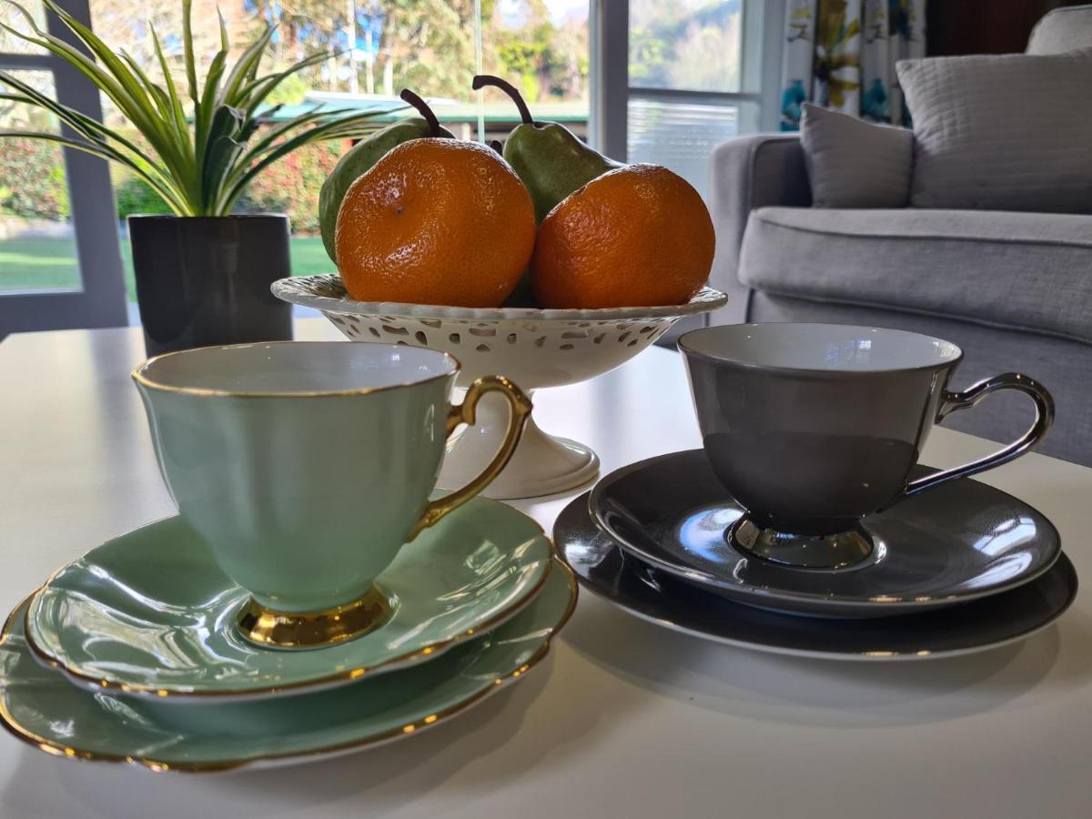 Pyes Pa Studio Apartment ตาอูรังกา ภายนอก รูปภาพ